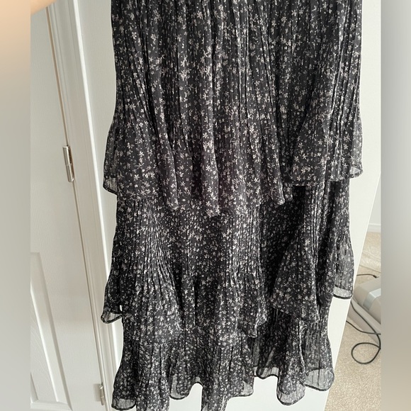 Skirt - Picture 2 of 3